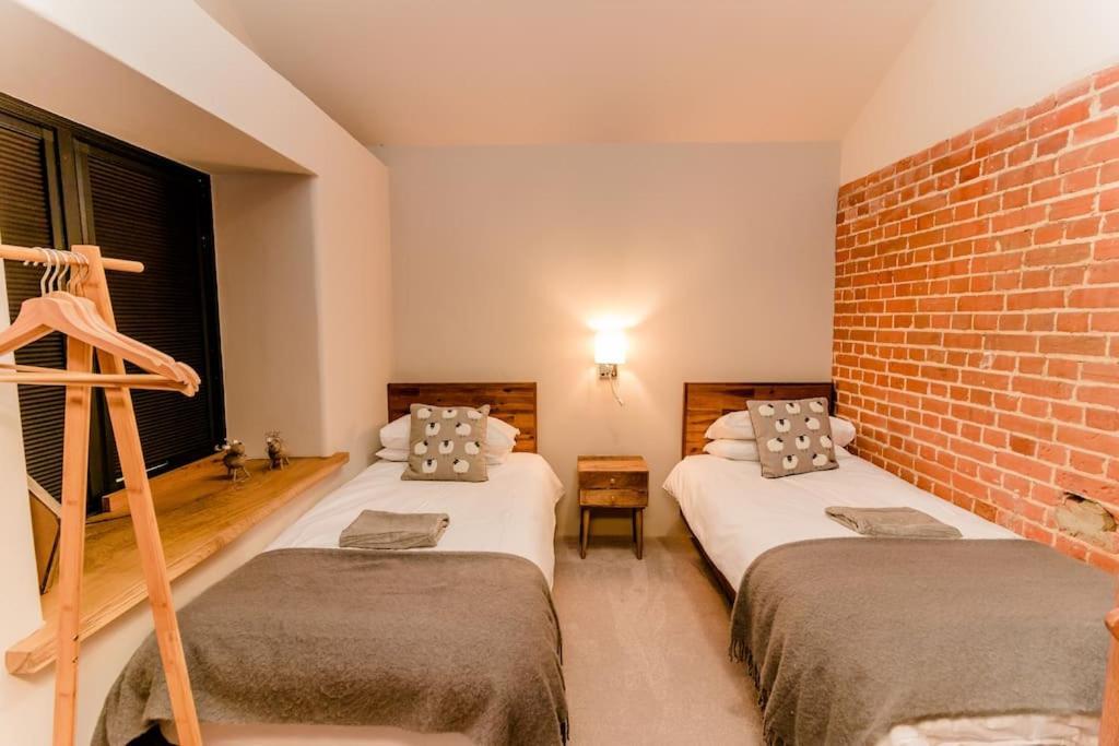 Beautiful Barn Conversion Close To The Broads Dilham 外观 照片