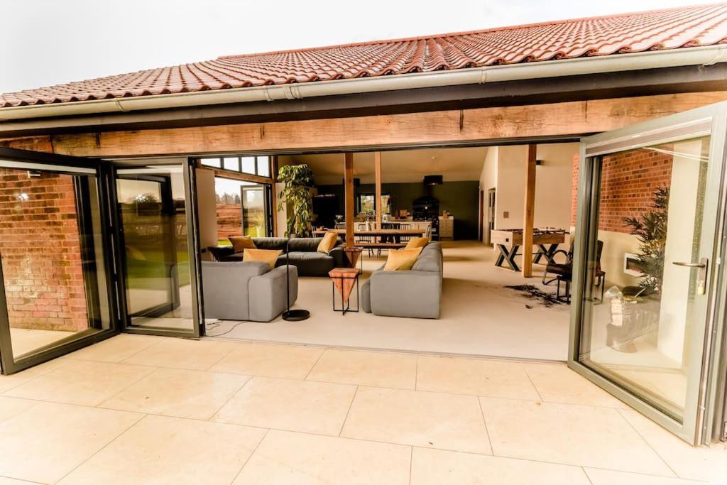 Beautiful Barn Conversion Close To The Broads Dilham 外观 照片