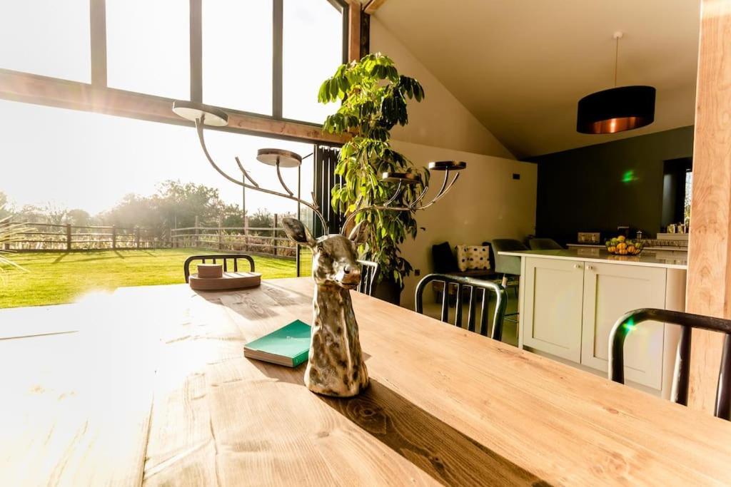 Beautiful Barn Conversion Close To The Broads Dilham 外观 照片