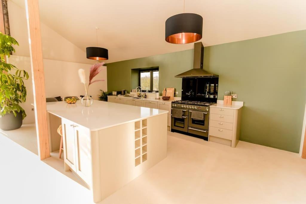 Beautiful Barn Conversion Close To The Broads Dilham 外观 照片