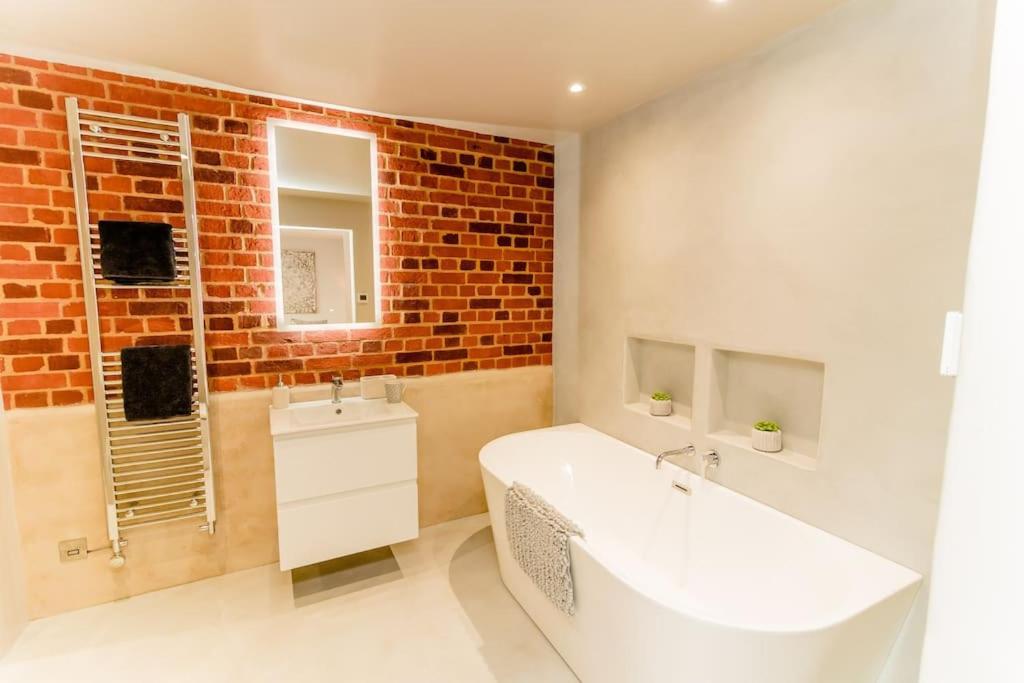 Beautiful Barn Conversion Close To The Broads Dilham 外观 照片