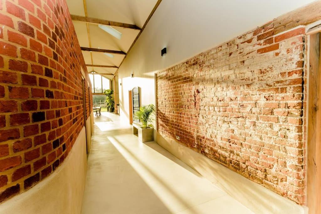 Beautiful Barn Conversion Close To The Broads Dilham 外观 照片