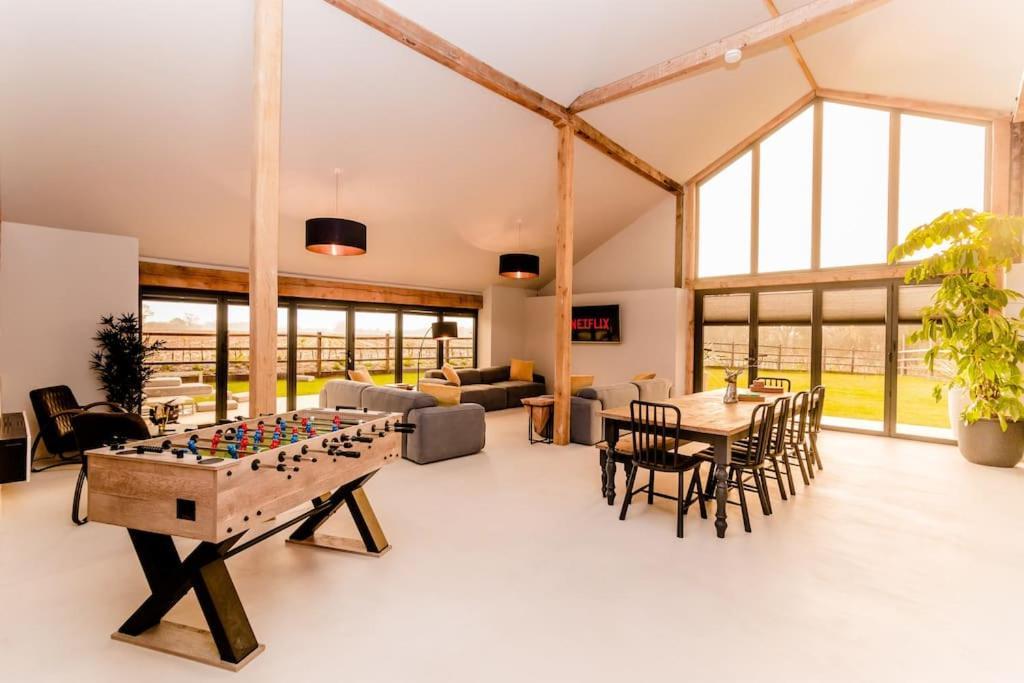 Beautiful Barn Conversion Close To The Broads Dilham 外观 照片